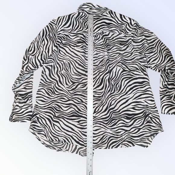 TALBOTS BUTTON FRONT ZEBRA SHIRT - Plus 1X Black/White - Picture 12 of 13